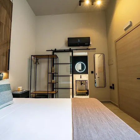 The Florian Boutique By Zzzing Guest house