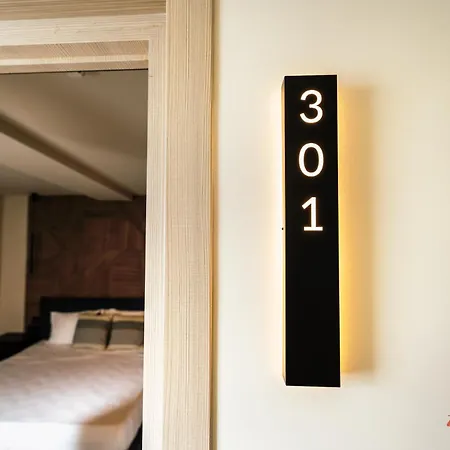 The Florian Boutique By Zzzing 3*