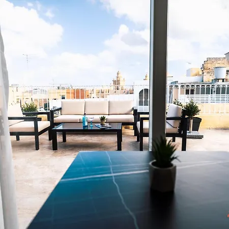 The Florian Boutique By Zzzing Guest house Cospicua