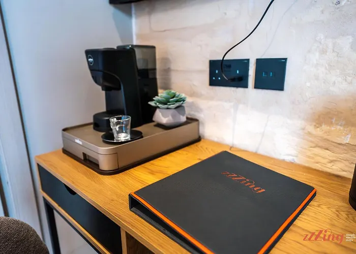 The Florian Boutique By Zzzing 3* Cospicua