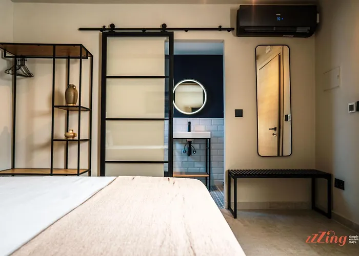 The Florian Boutique By Zzzing 3* Cospicua