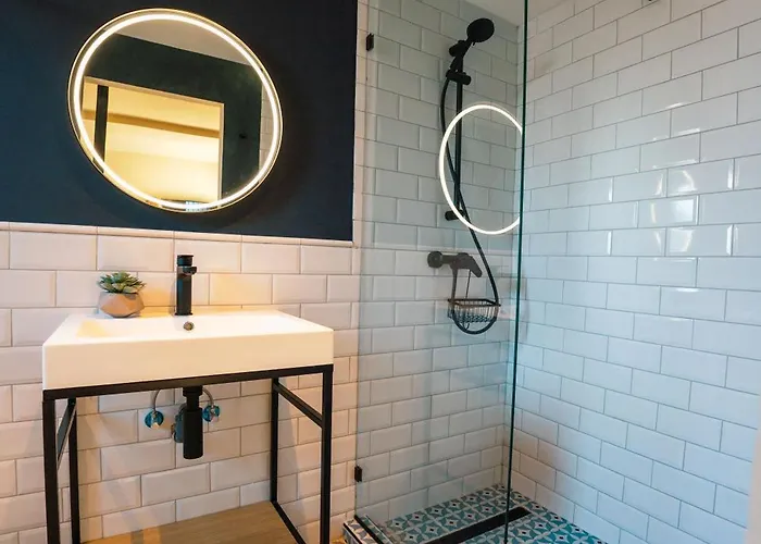 The Florian Boutique By Zzzing Cospicua